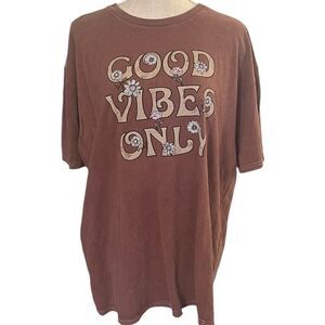 Maurice's "Good Vibes Only" Class T Size XL, 100% Cotton